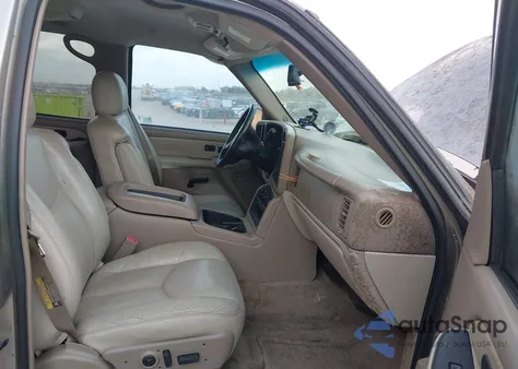 2003 Chevrolet Suburban 1500 Lt from USA, damaged, VIN 3GNEC16Z93G187013